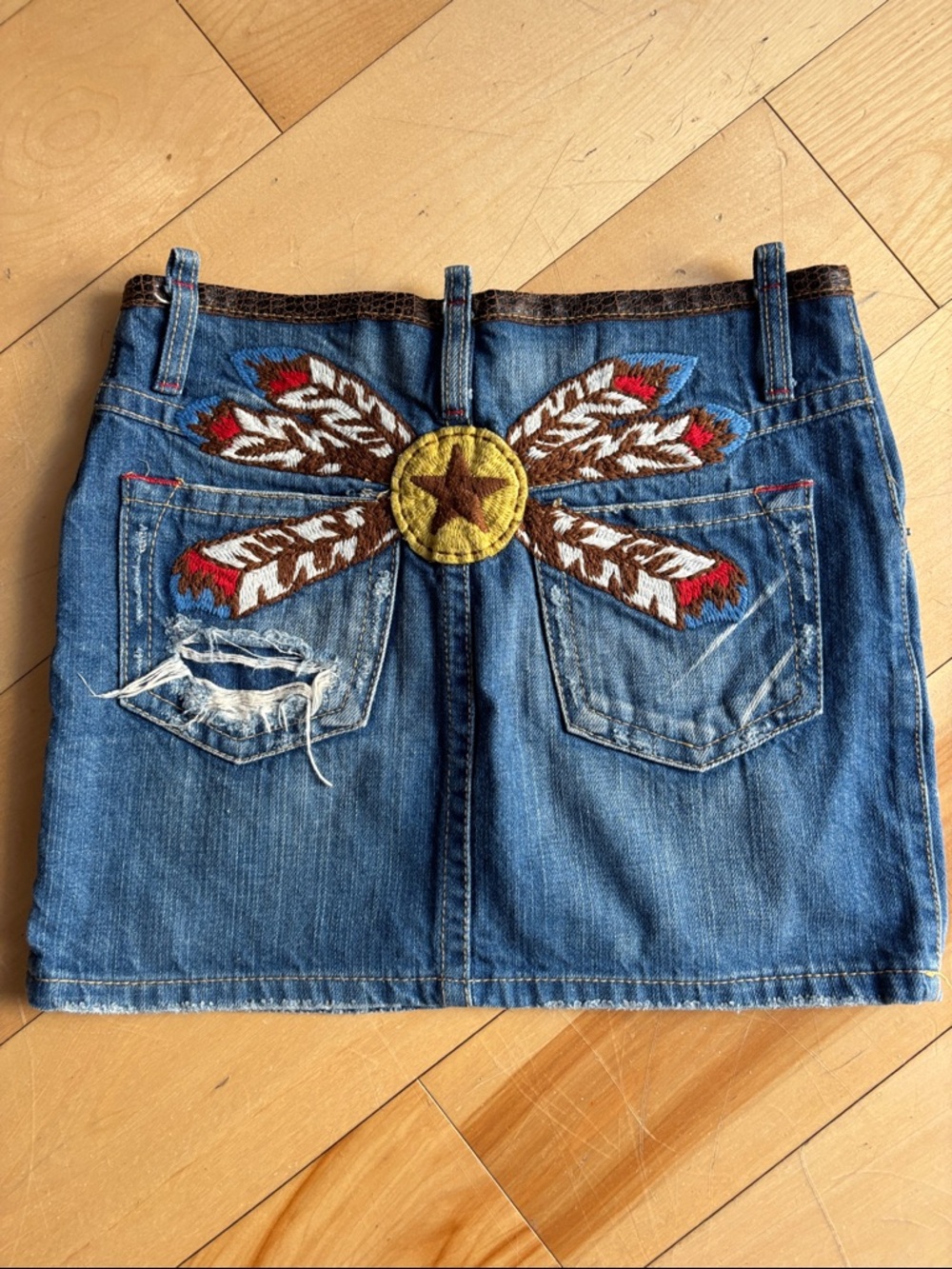 Y2K Vintage Distressed Embroidered Denim Ref Pepper Mini Skirt Blue - XS